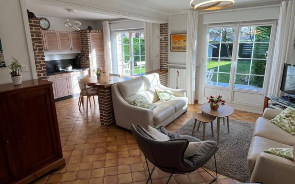 Maison à vendre    4 pièces • 95 m2 Hazebrouck