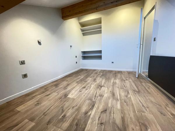 Loft neuf avec piscine et 4 chambres