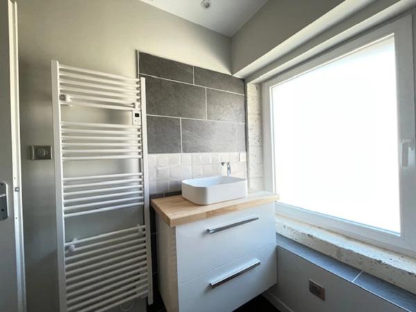 Loft neuf avec piscine et 4 chambres