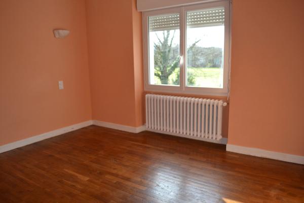 Maison pierres de 7 pièces SAINT PANTALEON DE LARCHE