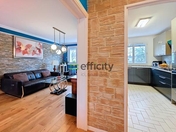 Maison 6 pièces - 95 m² Exclusivité efficity