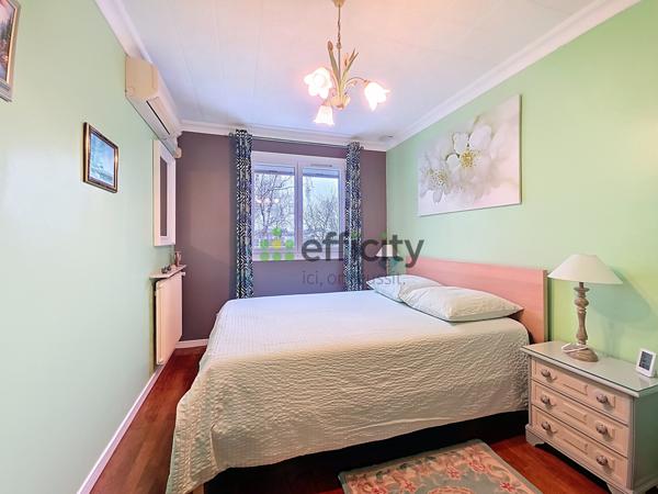 Maison 6 pièces - 95 m² Exclusivité efficity