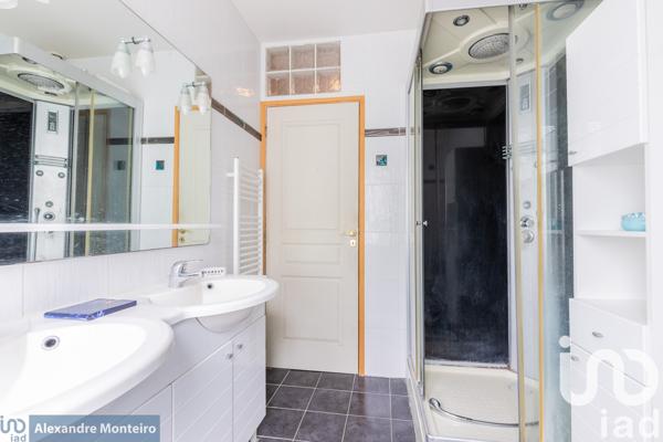 Maison à vendre 8 pièces 180 m² Mandres-les-Roses