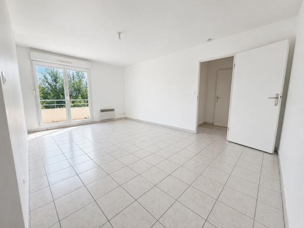 T2 avec balcon et parking en résidence sécurisée !