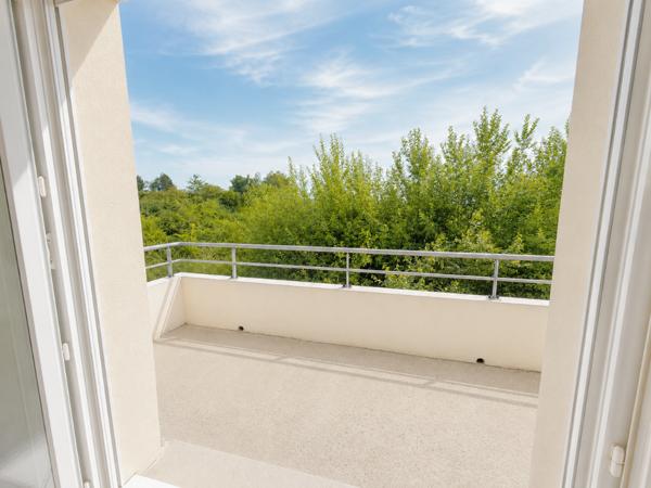 T2 avec balcon et parking en résidence sécurisée !