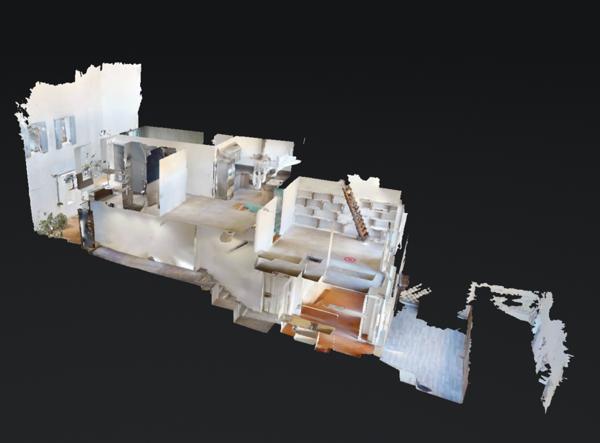 Marseille (13007) // Maison avec terrasses, cour, atelier et studio indépendant – Vue imprenable sur la Bonne Mère//