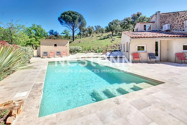 A VENDRE BASTIDE D'EXCEPTION EN PIERRE - VIDAUBAN