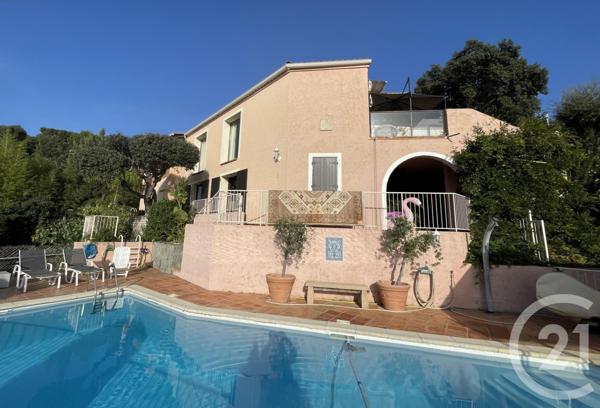 Maison à vendre  5 pièces - 200 m2 LA LONDE LES MAURES - 83