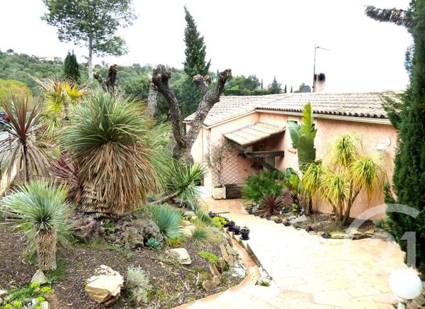 Maison à vendre  5 pièces - 200 m2 LA LONDE LES MAURES - 83