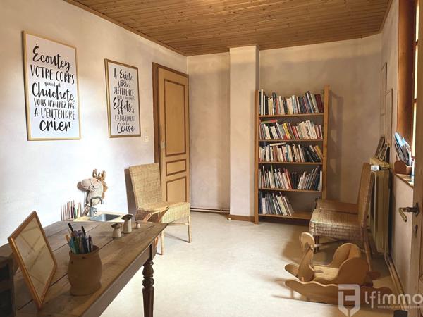 Bel immeuble de Rapport au coeur de Wintzeheim