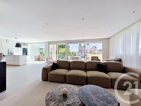 Appartement F5 à vendre  5 pièces - 135,01 m 2   MONTBELIARD  - 25