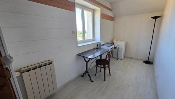 Maison en pierre de 164 m² avec jardin et double garage - Proche de Chalon-sur-Saône (Saône et Loire)