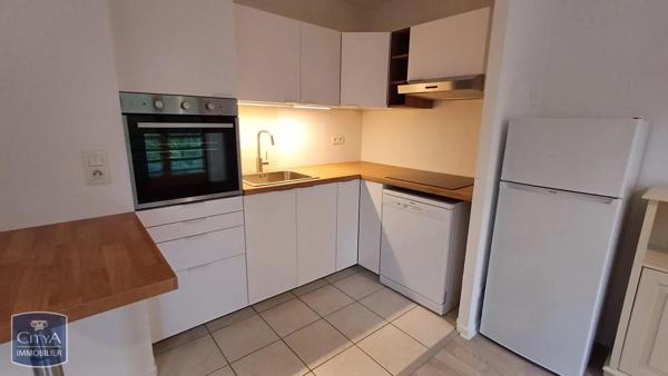 Appartement à louer 2 pièces 47.52m² Lille (59000)