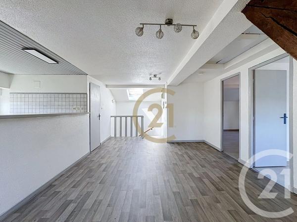 Appartement à vendre  3 pièces - 58 m 2   DANJOUTIN  - 90