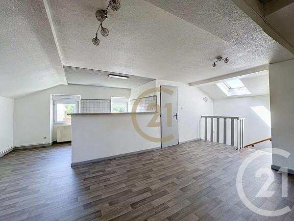 Appartement à vendre  3 pièces - 58 m 2   DANJOUTIN  - 90