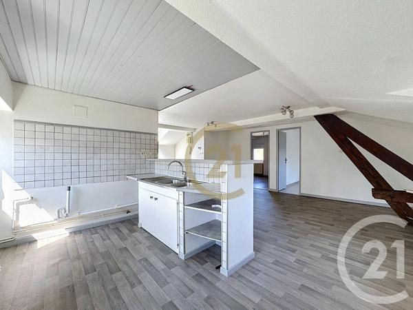 Appartement à vendre  3 pièces - 58 m 2   DANJOUTIN  - 90