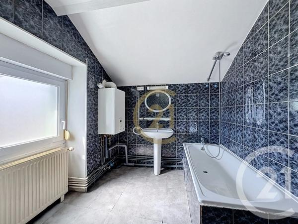 Appartement à vendre  3 pièces - 58 m 2   DANJOUTIN  - 90