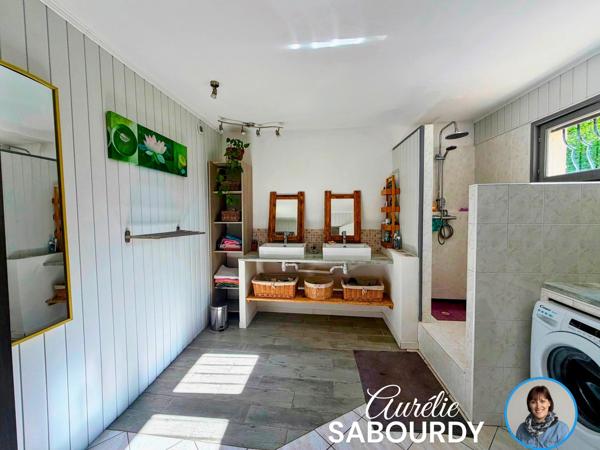 Maison de caractère 189 m² — Parc arboré 2 000 m² — Dépendance 100 m²