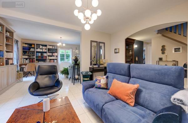 Maison à vendre à Saint-Cyr-sur-Loire dans l'Indre-et-Loire (37540), ref : 37107-40