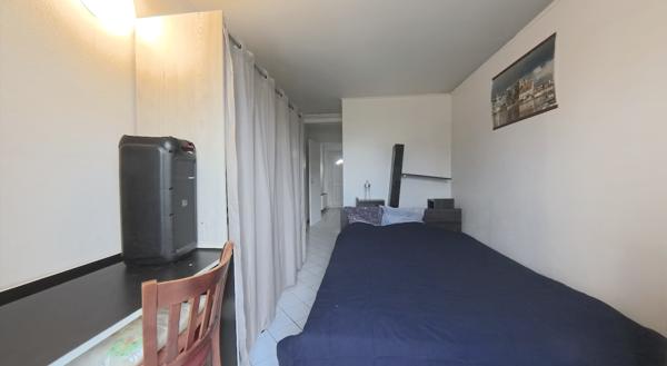 Maison 101m² 5 pièces 4 chambres (dont 1 avec salle d'eau au RdC) avec jardin et garage