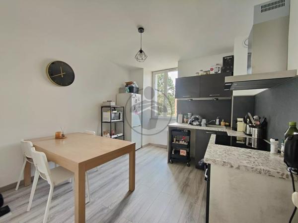 Location                                                      Appartement
                        
                     2 pièces                      51 m2                     à Baume-les-Dames