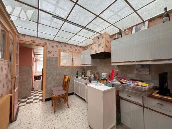 EN EXCLUSIVITÉ - MAISON 1930 À ESTAIRES - FORT POTENTIEL

Située à proximité immédiate du cen...