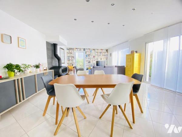 Maison familiale 139 m² utiles – Environnement calme à Plescop