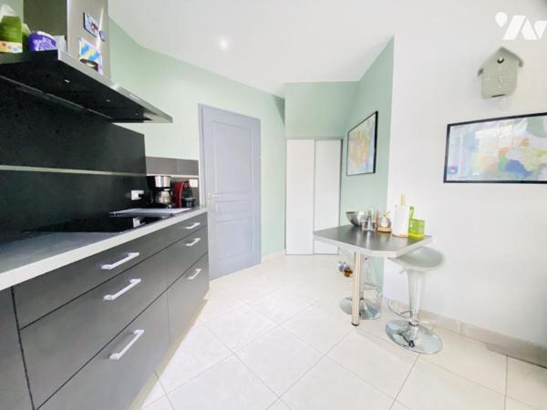 Maison familiale 139 m² utiles – Environnement calme à Plescop