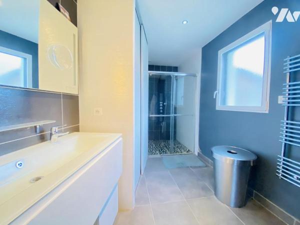 Maison familiale 139 m² utiles – Environnement calme à Plescop