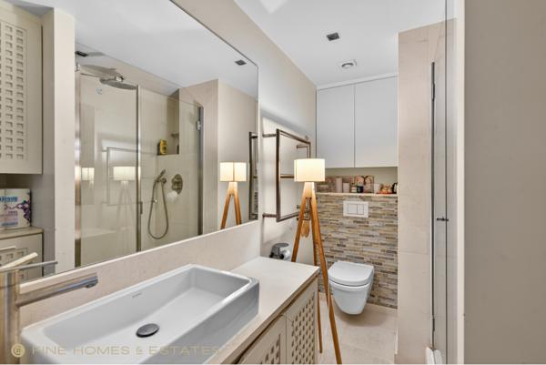 Appartement F7 Et + à vendre  7 pièces - 146,82 m2 PARIS - 75006