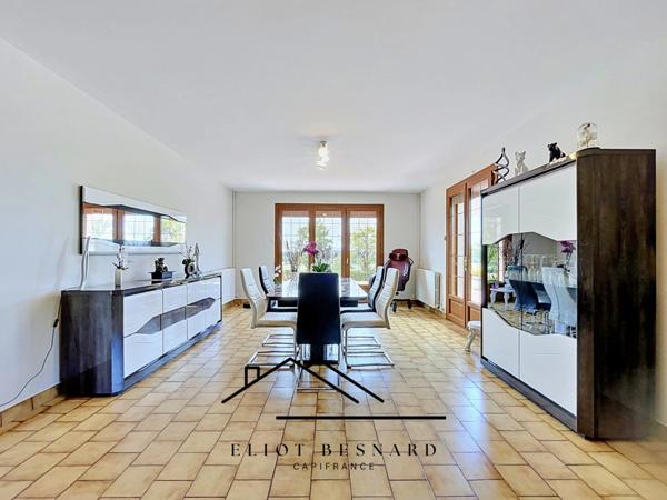Maison à vendre 4 pièces PROCHE DE LISIEUX avec 1 hectare