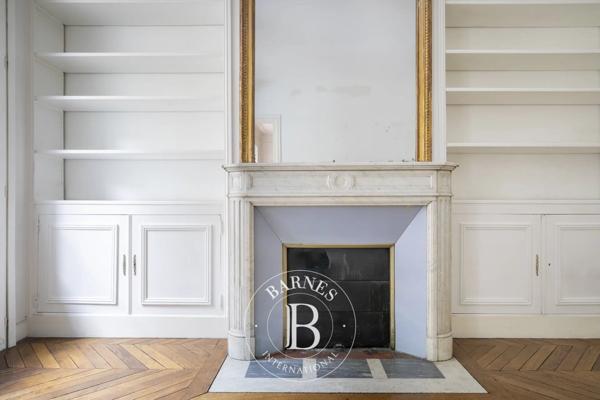 Paris 6ème, Appartement 3 Chambres -  130 m² à vendre