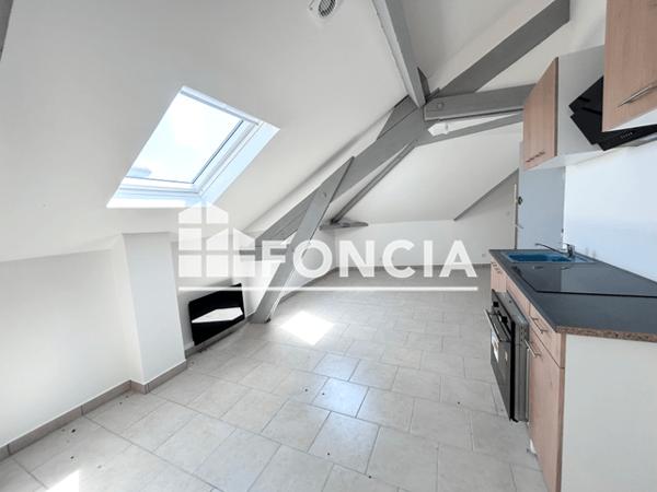 Location Appartement 2 pièces 37.91 m² - 16 RUE DU DR GASTON SIMOUNET Bergerac 24100
