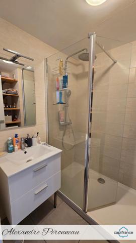 La Rochelle – Hyper centre | Appartement T2 au calme – 44 m² – Vue sur les toits