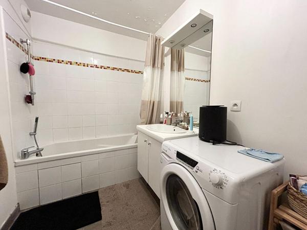 A VENDRE : T2 à LILLE • • 219 000 € FAI • Réf. 1889