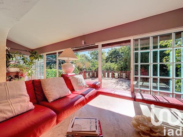 Maison à vendre 6 pièces 365 m² La Cadière-d'Azur
