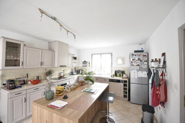 Maison familiale 5 chambres - Beaux volumes - Proche VERNON