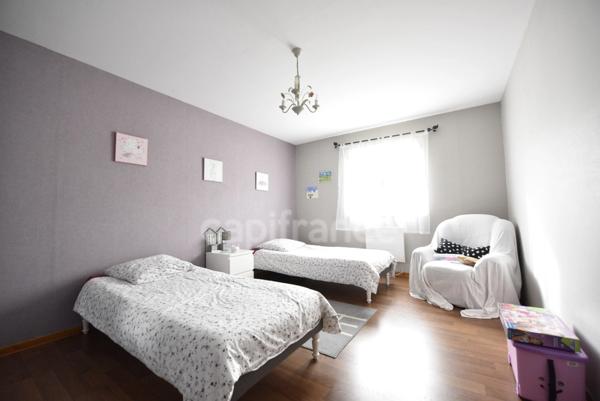 Maison familiale 5 chambres - Beaux volumes - Proche VERNON