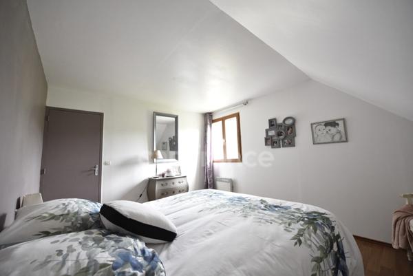 Maison familiale 5 chambres - Beaux volumes - Proche VERNON