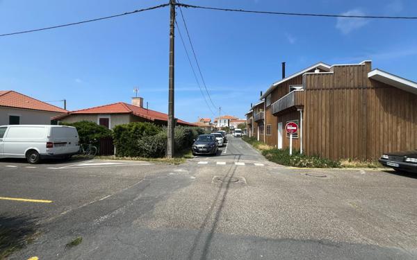 Maison à vendre    4 pièces • 110,70 m2 Biscarrosse