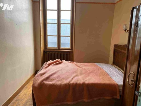 HALEINE: Maison en pierres d'environ 95 m² habitable sur 205 m² de terrain