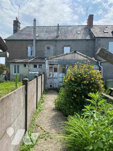 HALEINE: Maison en pierres d'environ 95 m² habitable sur 205 m² de terrain