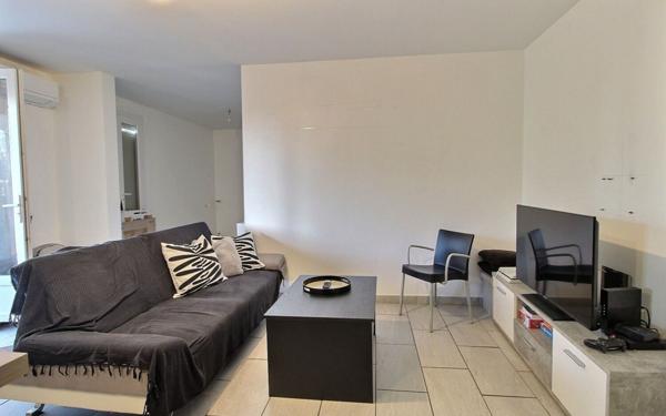 Appartement à vendre    4 pièces •  Marseille 11