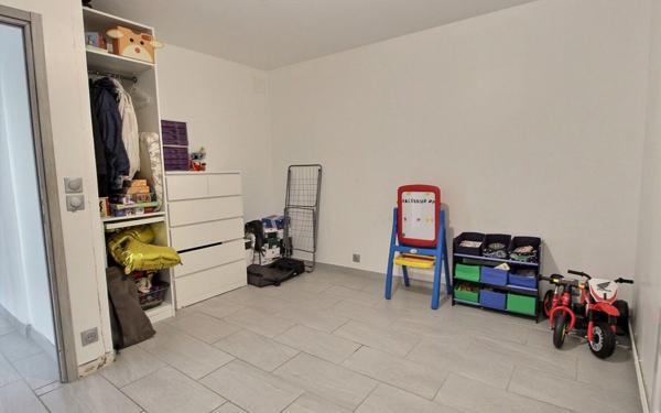 Appartement à vendre    4 pièces •  Marseille 11