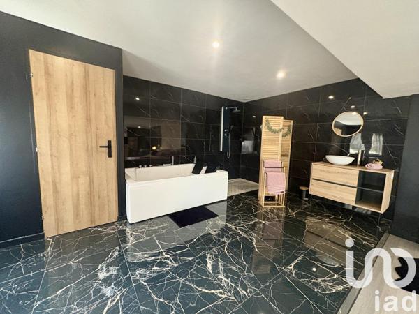 Maison à vendre 4 pièces 135 m² Plouray