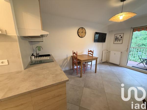 Location appartement 1 pièce 24 m² Peymeinade