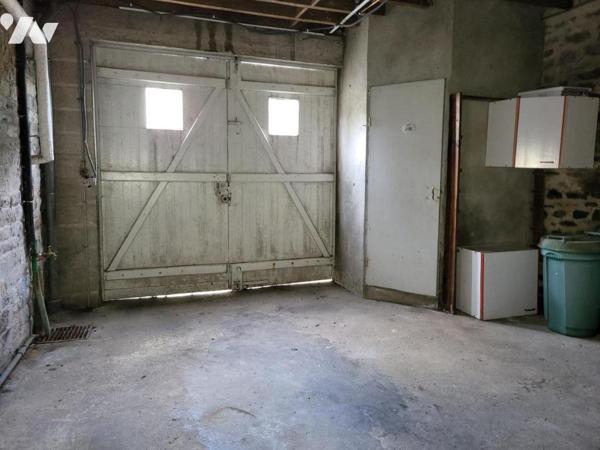 ST MARTIN DES BESACES : Maison individuelle