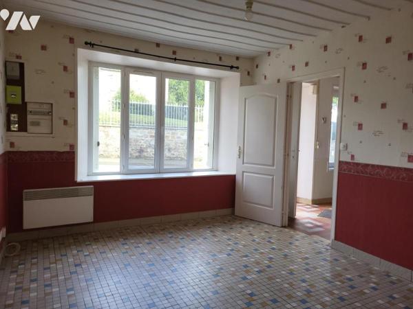 ST MARTIN DES BESACES : Maison individuelle