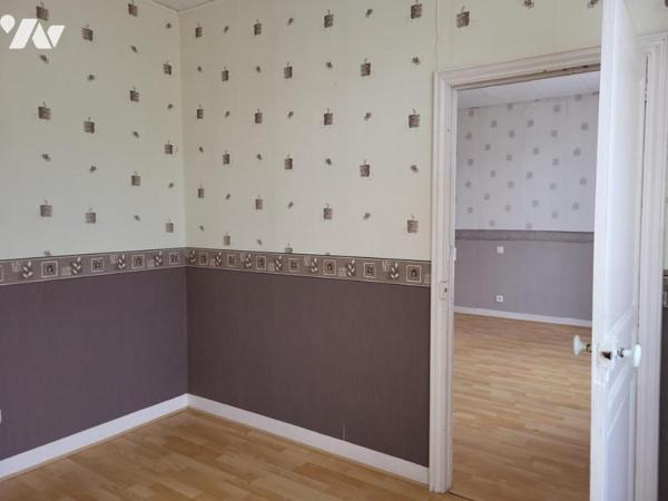 ST MARTIN DES BESACES : Maison individuelle