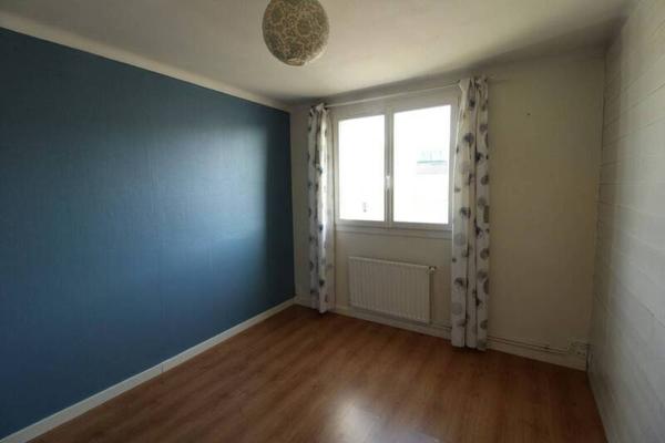 Appartement 4 pièces                                        - 44300 Nantes Réf : 12041